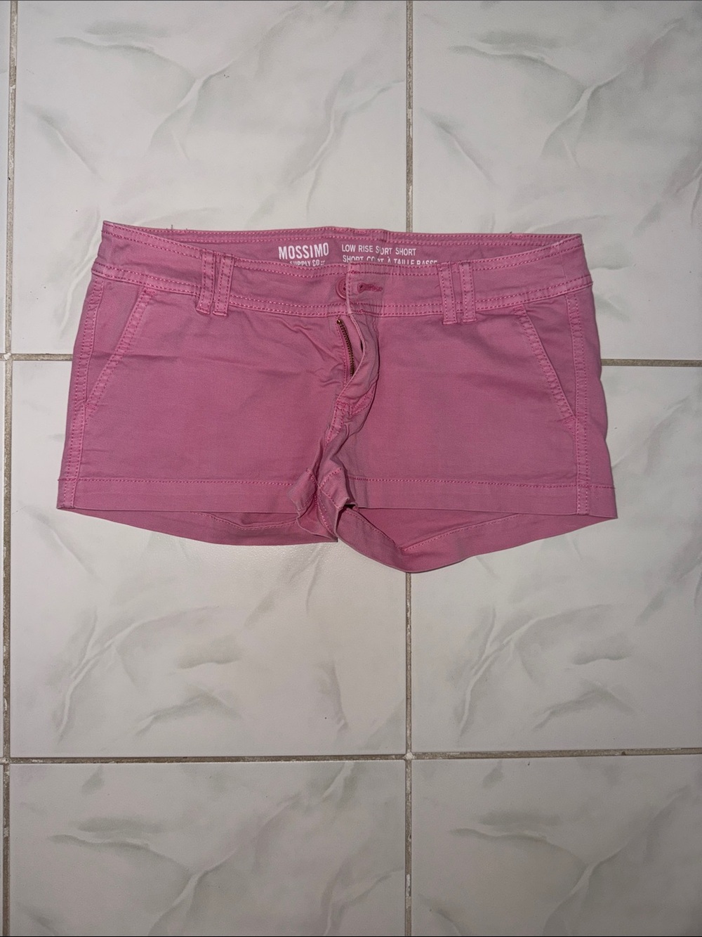 Mossimo Supply Co. Pink Low Rise Women's Shorts